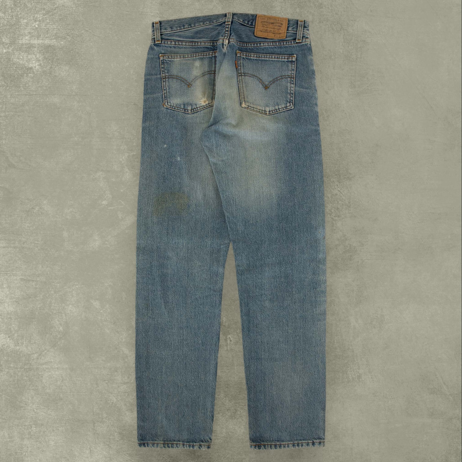 Orange levi's jeans deals