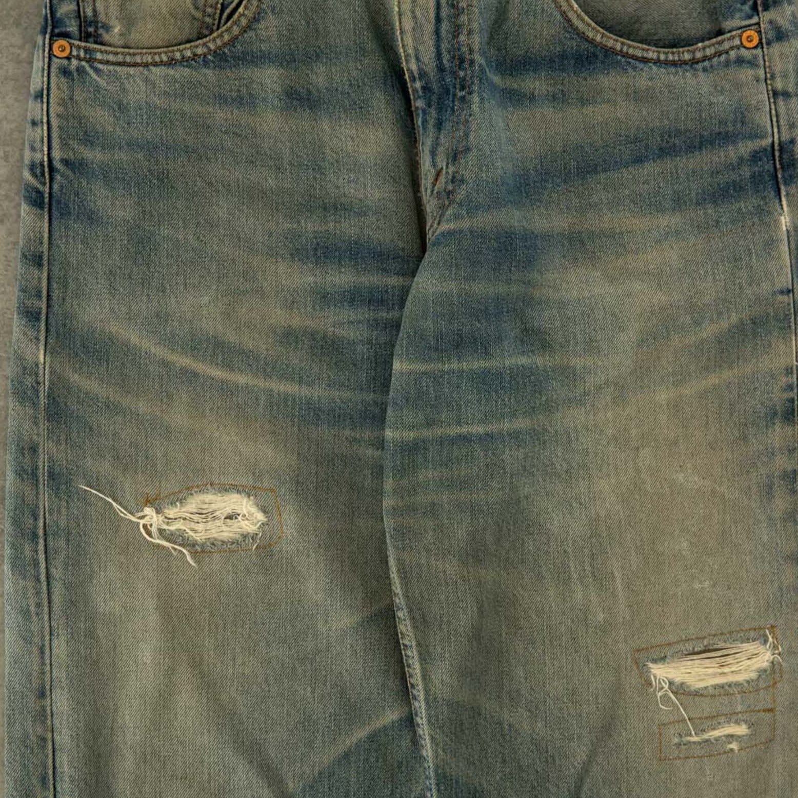 Levi's hotsell 512 distressed