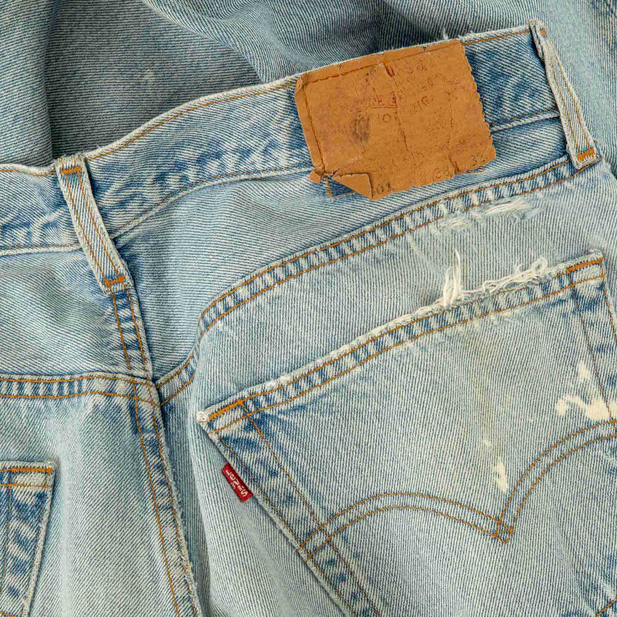 Levis hotsell 501 vintage