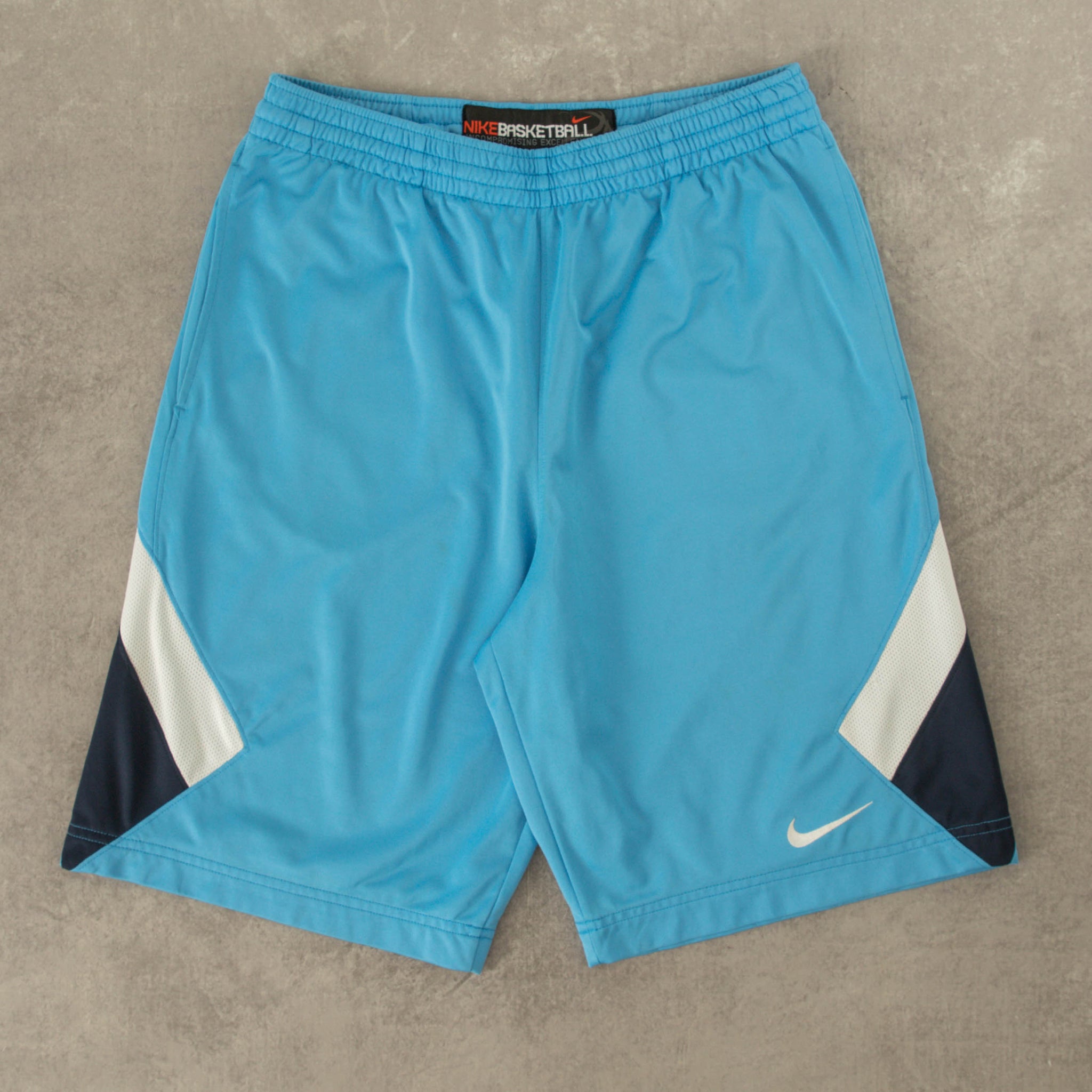 Plus size white nike shorts best sale