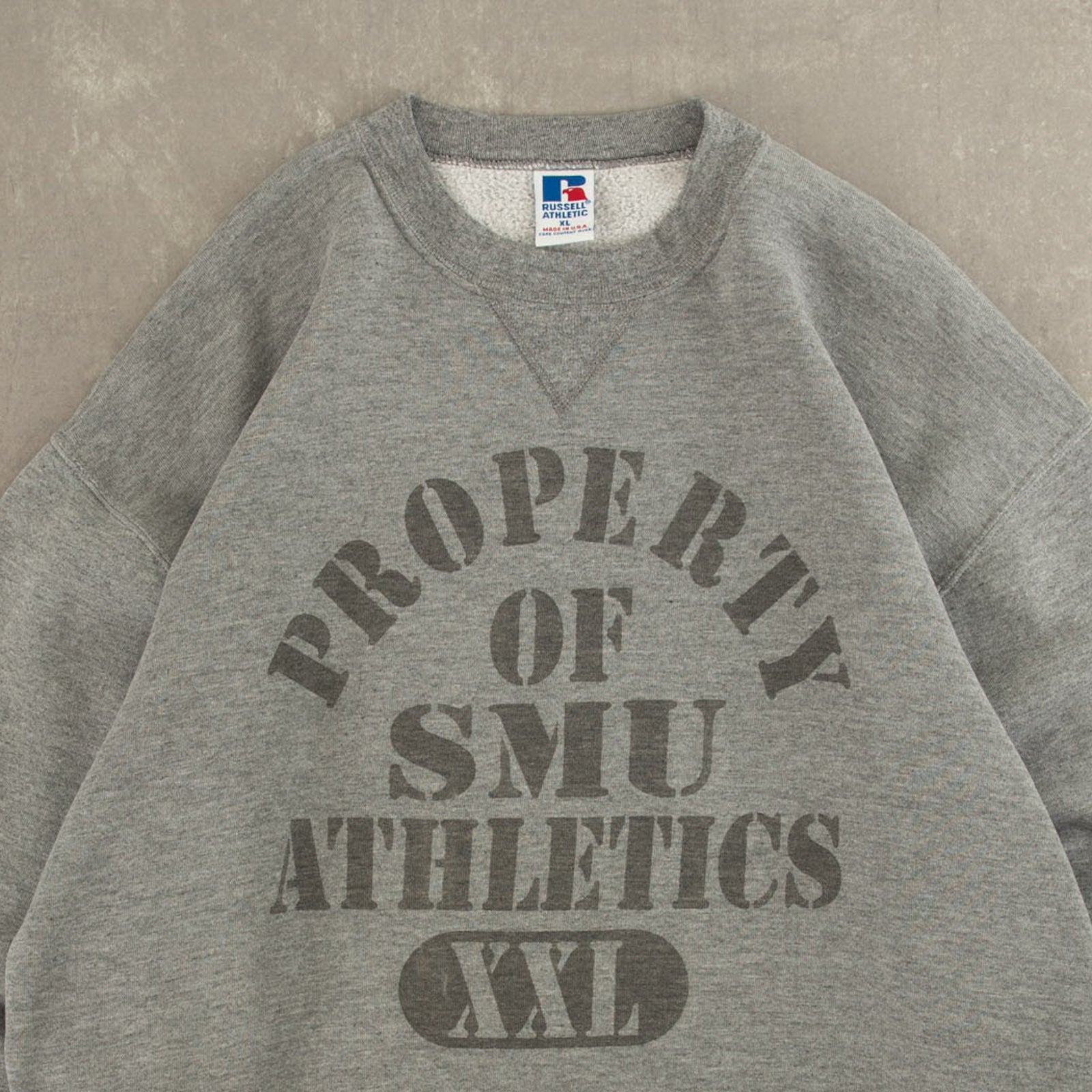 Russell athletic outlet sweatshirt vintage