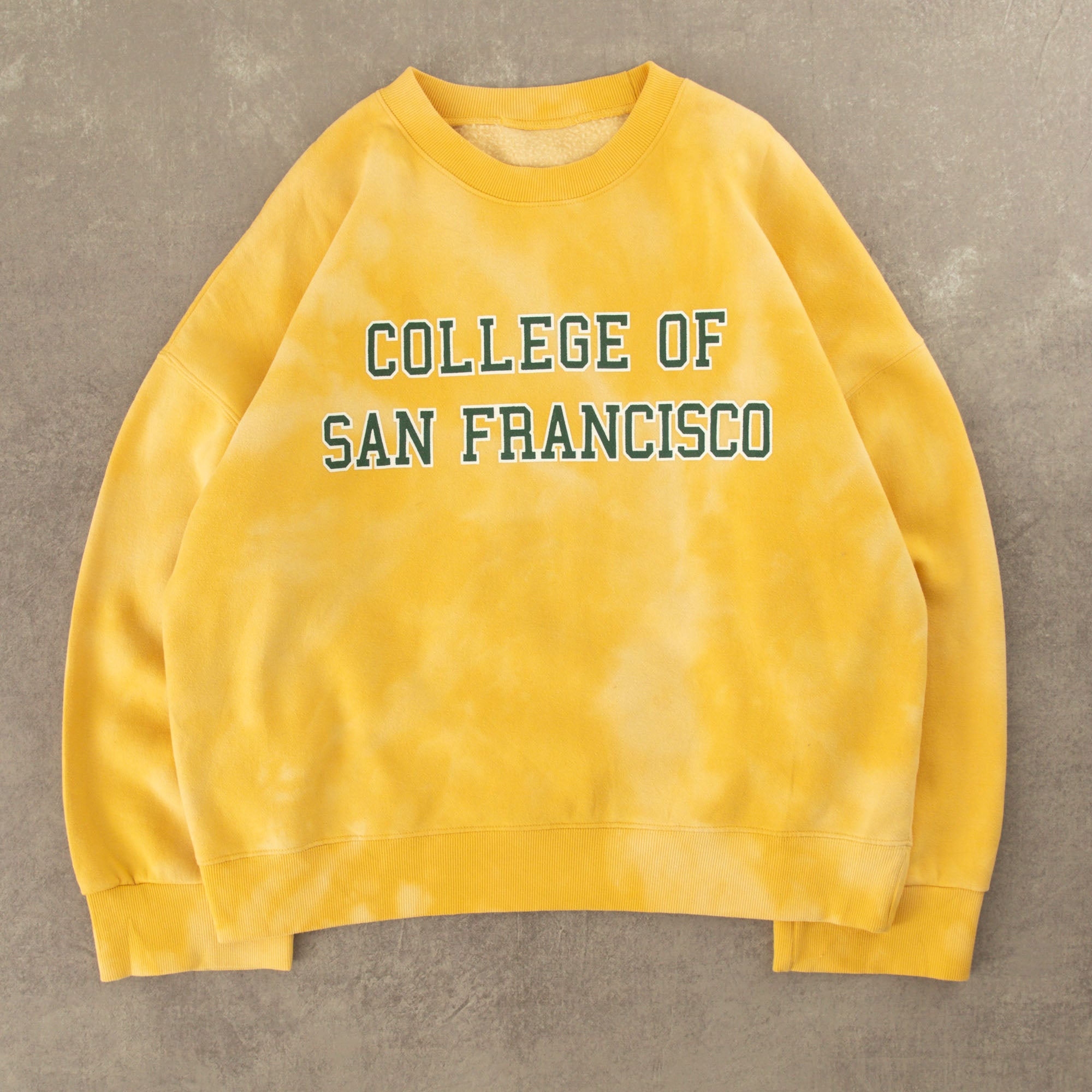 Vintage San Francisco Giant Crewneck Sweatshirt / T-shirt 